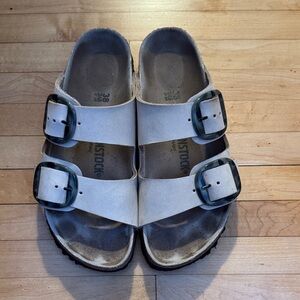 Birkenstock cream/light yellow Sandals with tortoise Buckles